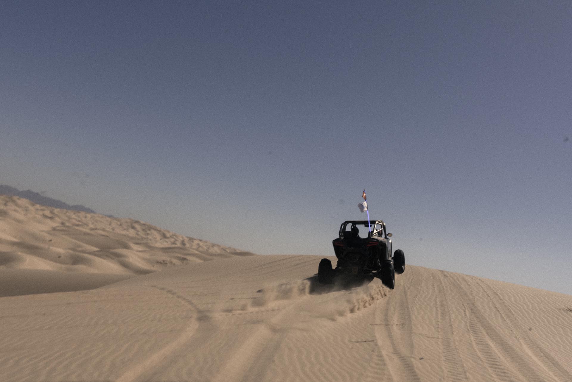 Glamis Polaris Camp RZR 221