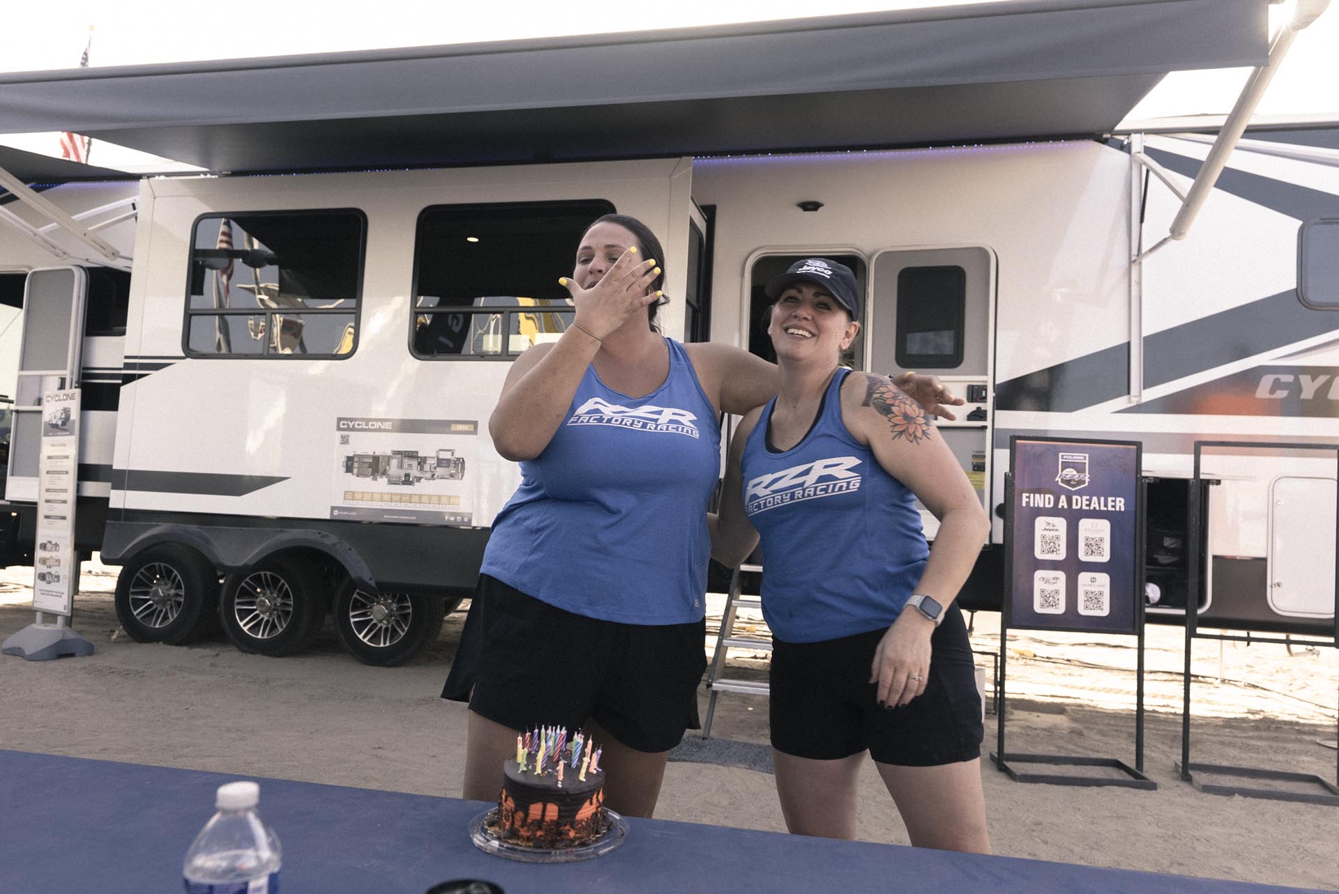 Glamis Polaris Camp RZR 261